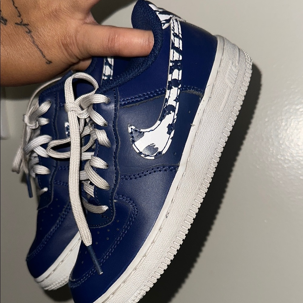 Nike Air Force 1s Navy